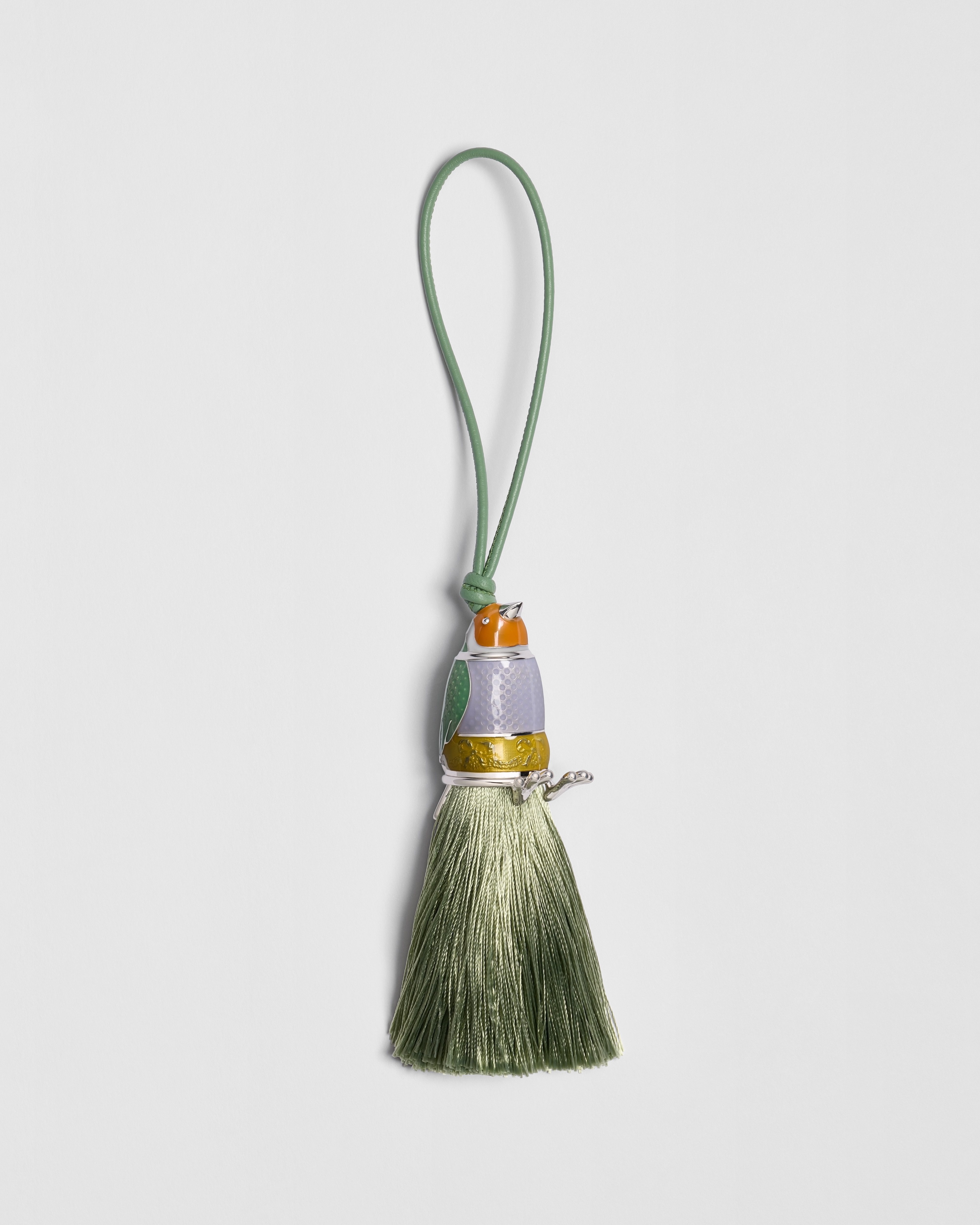 Dior Créatures Couture-tasbedeltje met vogel Metaal met zilverkleurige afwerking, veelkleurige lak, groen stoffen kwastje en groen lamsleer E01