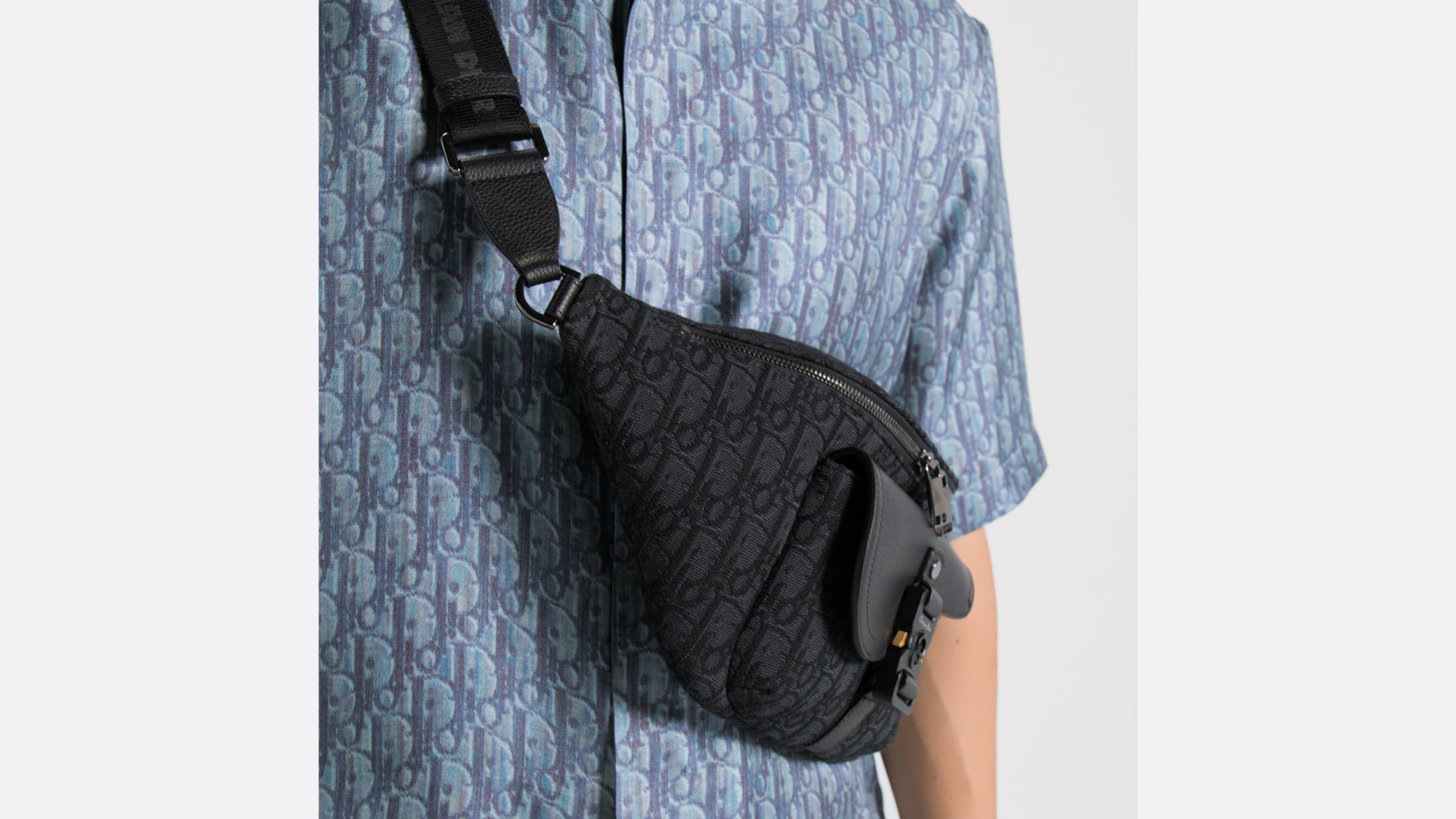 DIOR | Saddle ベルトバッグ ディオール オブリーク ジャカード & グレ