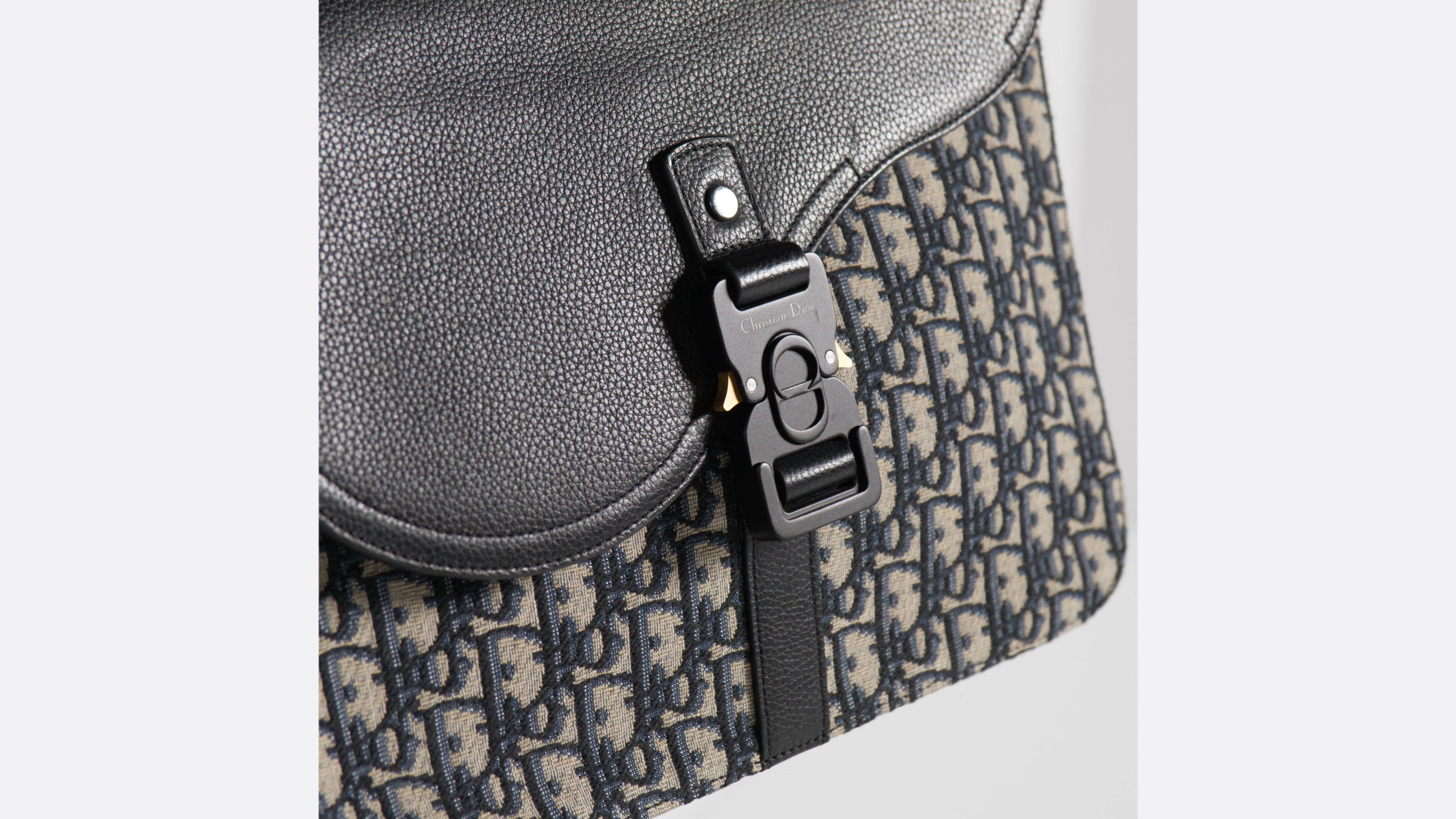 DIOR | Saddle フラップ付き メッセンジャーバッグ ミディアム