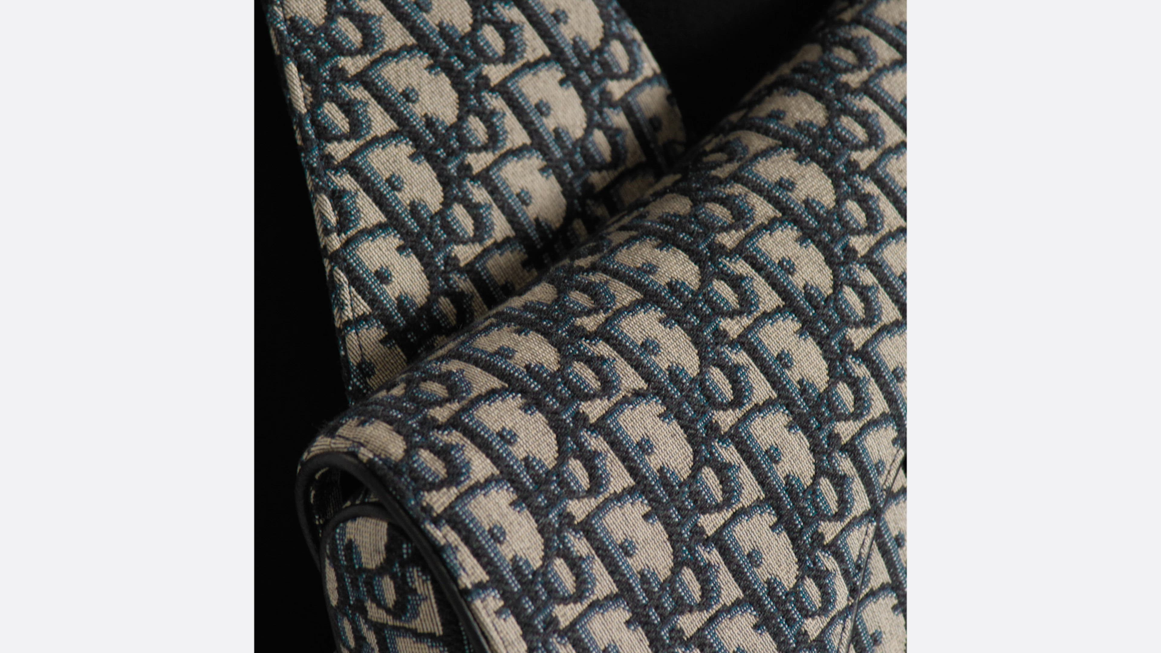 Dior Saddle Pouch CA ベージュ/ブラック Saddle A5 Pouch Beige and Black Dior Oblique Jacquard with Black