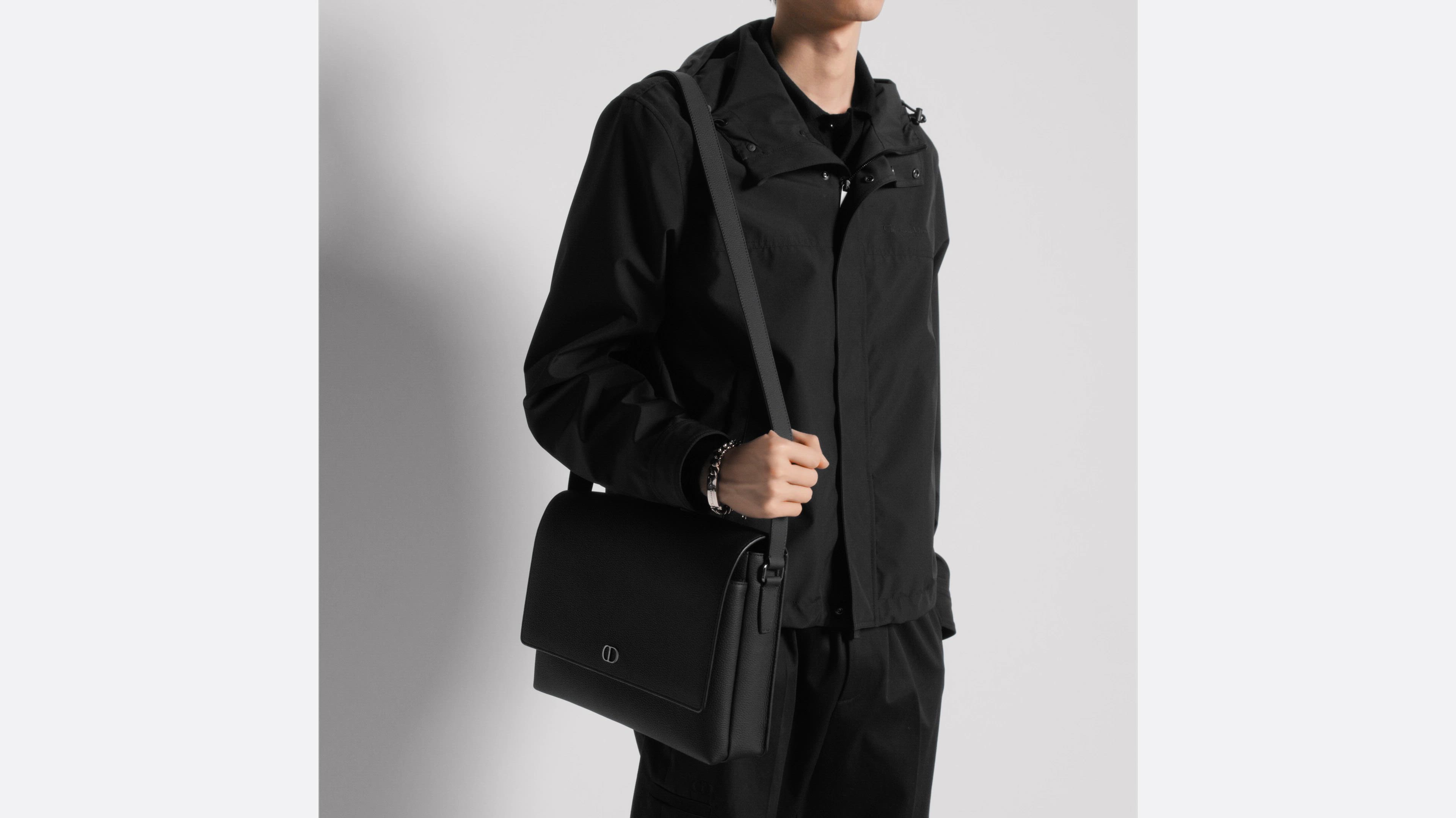 DIOR | CD Icon フラップ付き メッセンジャーバッグ マット グレインド 