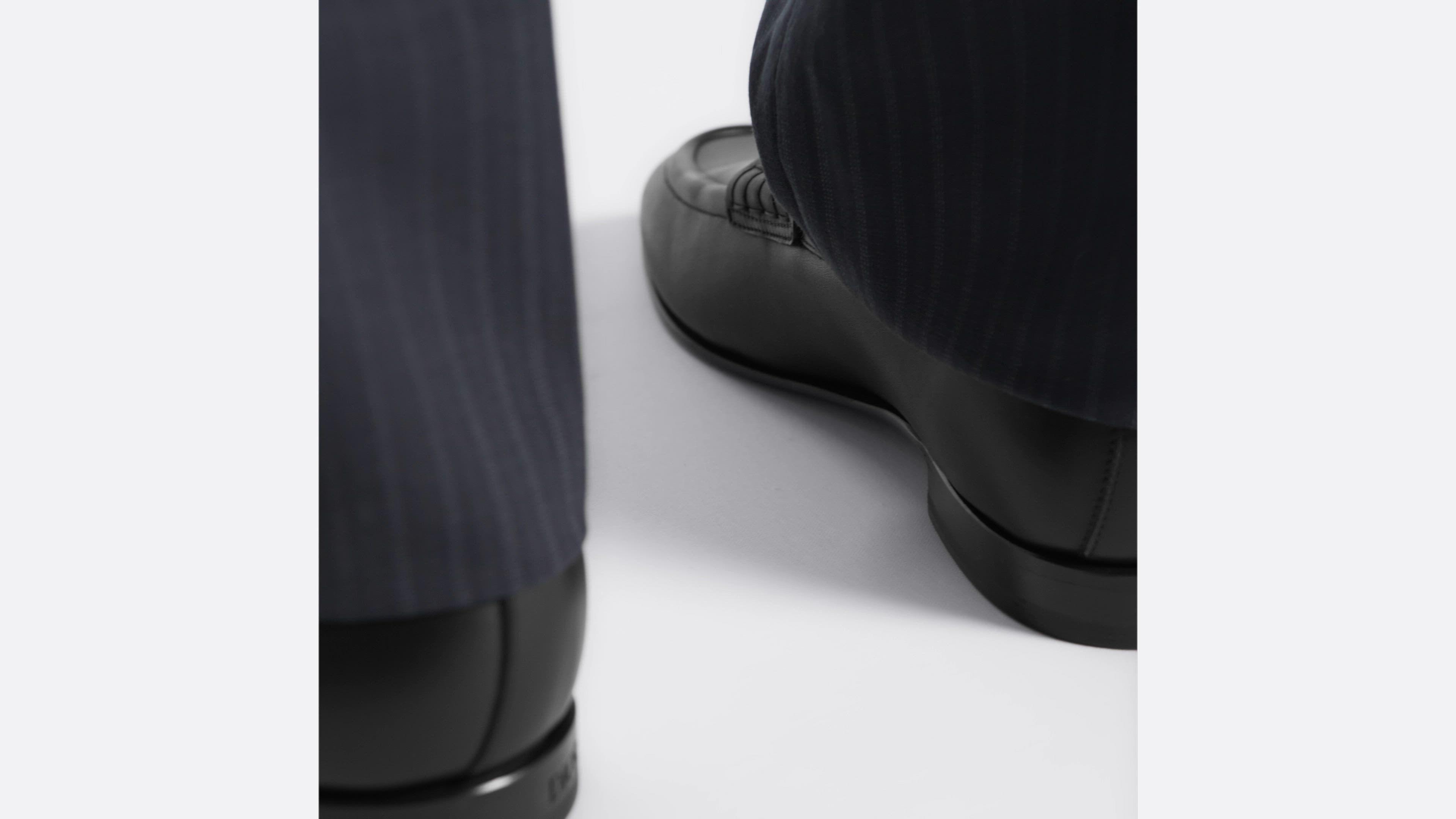 Dior Timeless Flex ローファー ブラック スムースカーフスキン | DIOR JP