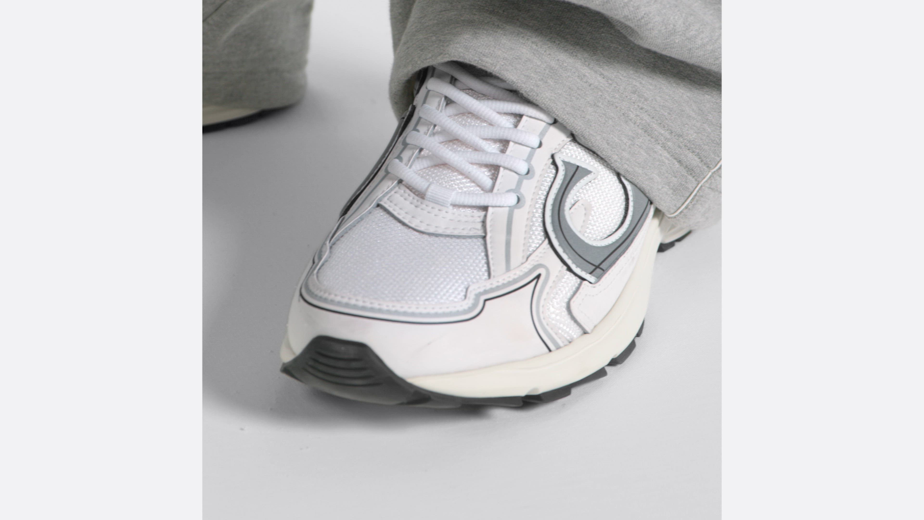 現行美品✨ ディオール B30 カウントダウン CDロゴ ホワイト 28cm相当 DIOR | B30 カウントダウン スニーカー テクニカル メッシュ