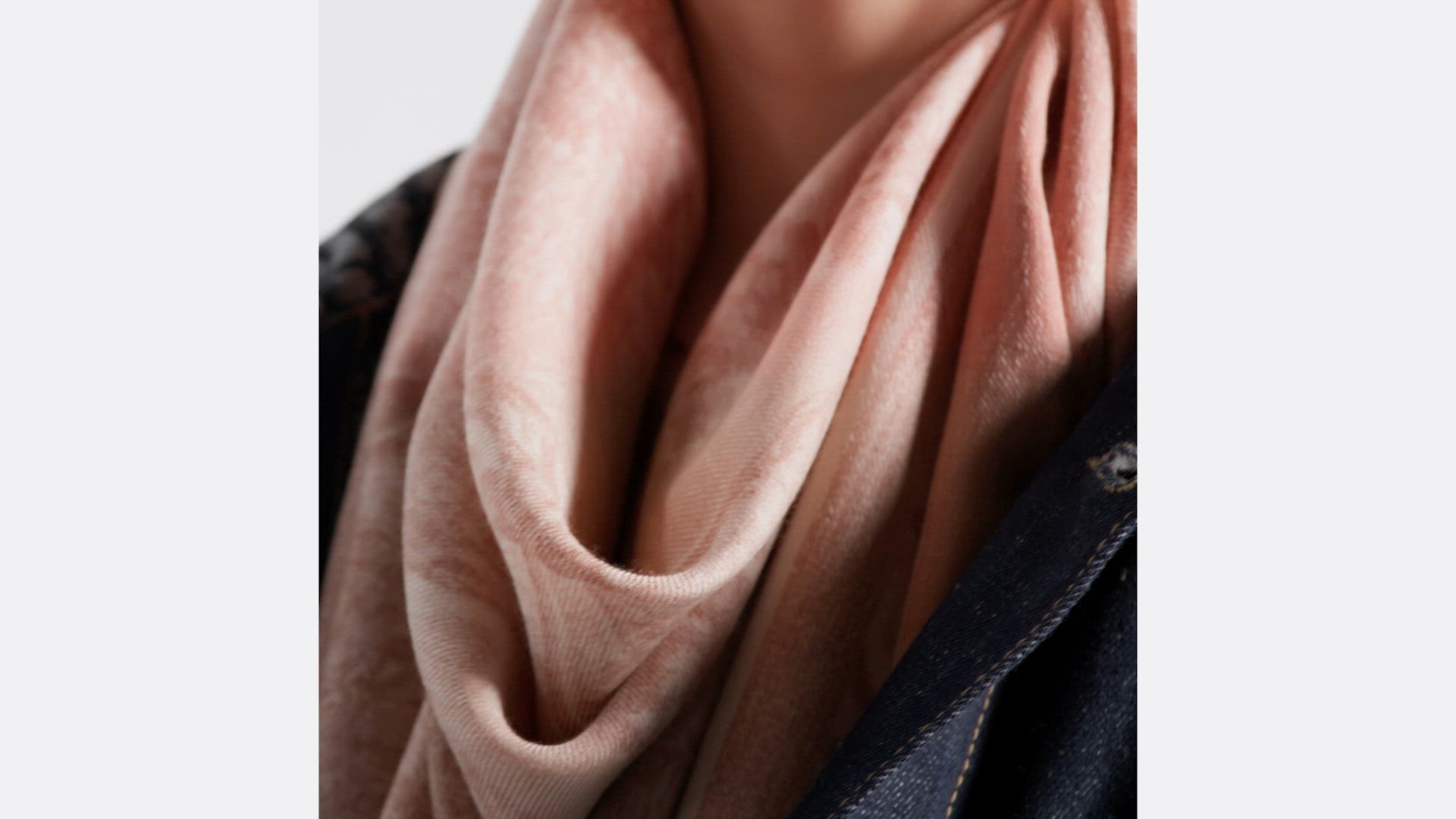 Diorショール トワル ドゥ ジュイ ソヴァージュ ウール & シルク DIOR | ショール トワル ドゥ ジュイ ソヴァージュ ウール & シルク