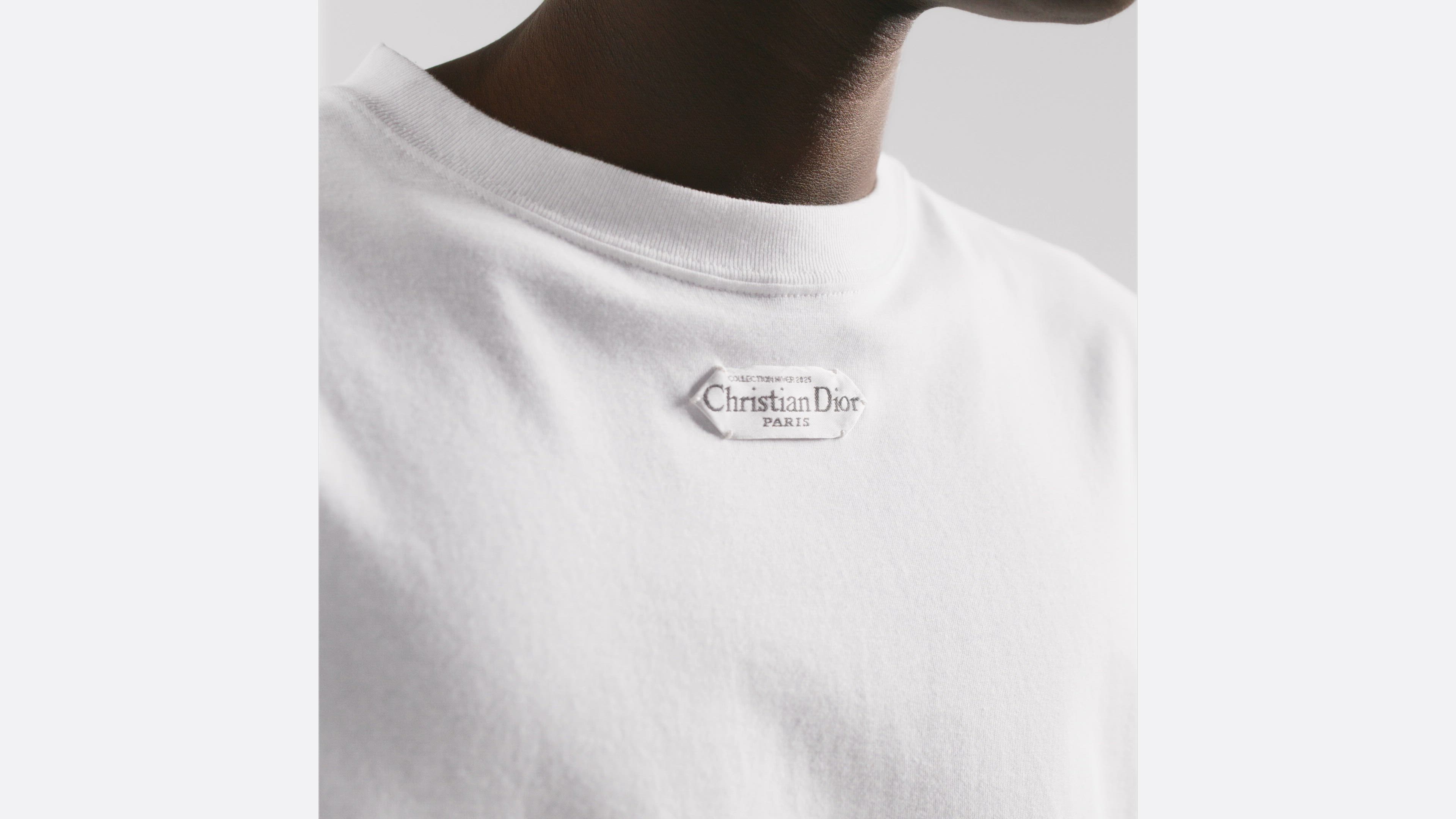 CHRISTIAN DIOR ホワイト Tシャツ 新品 Christian Dior Couture T-Shirt, Relaxed Fit White Cotton Jersey | DIOR