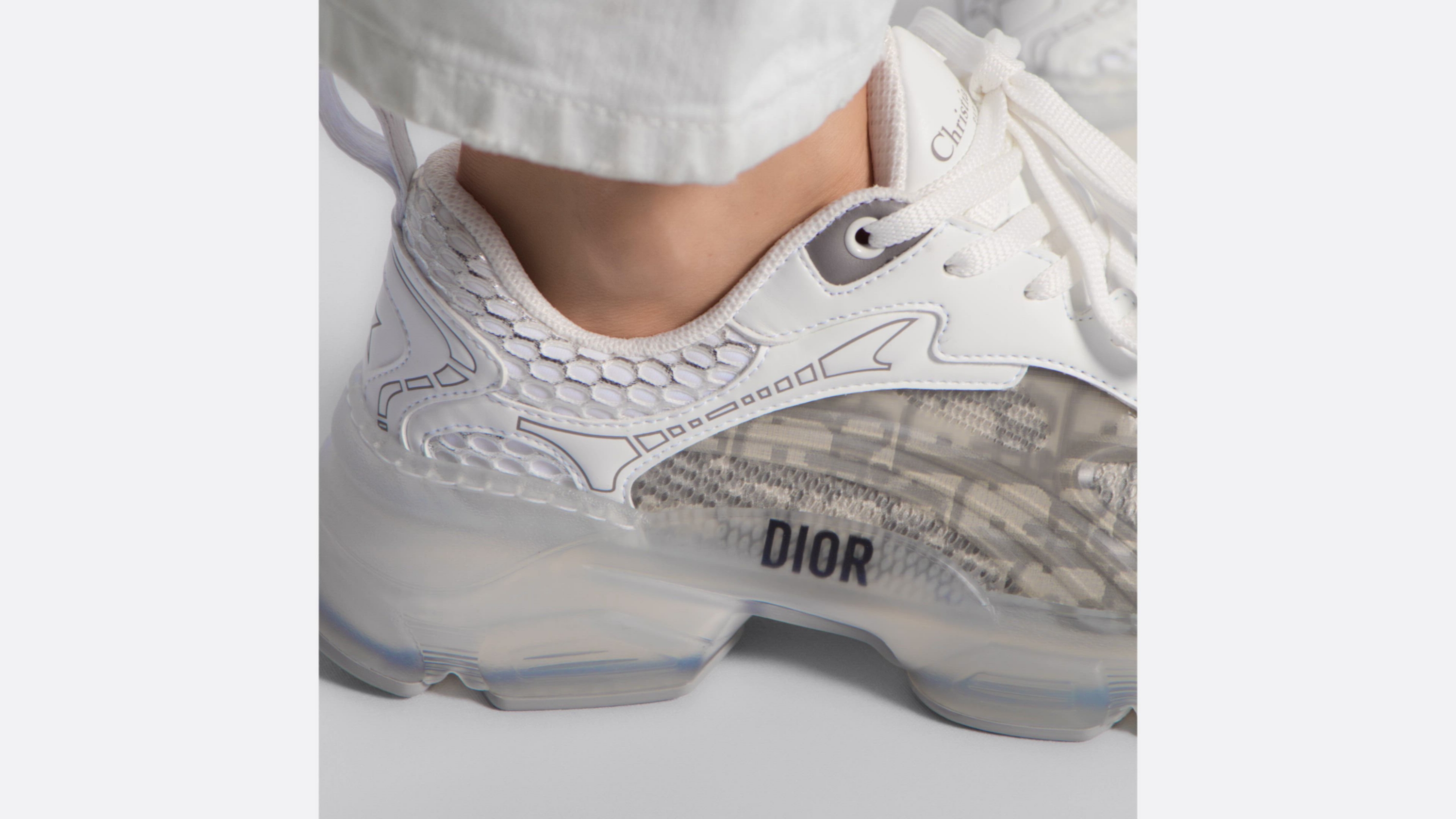 Dior Vibe スニーカー ホワイト/グレー Dior Vibe Trainers - Shoes - Woman | DIOR