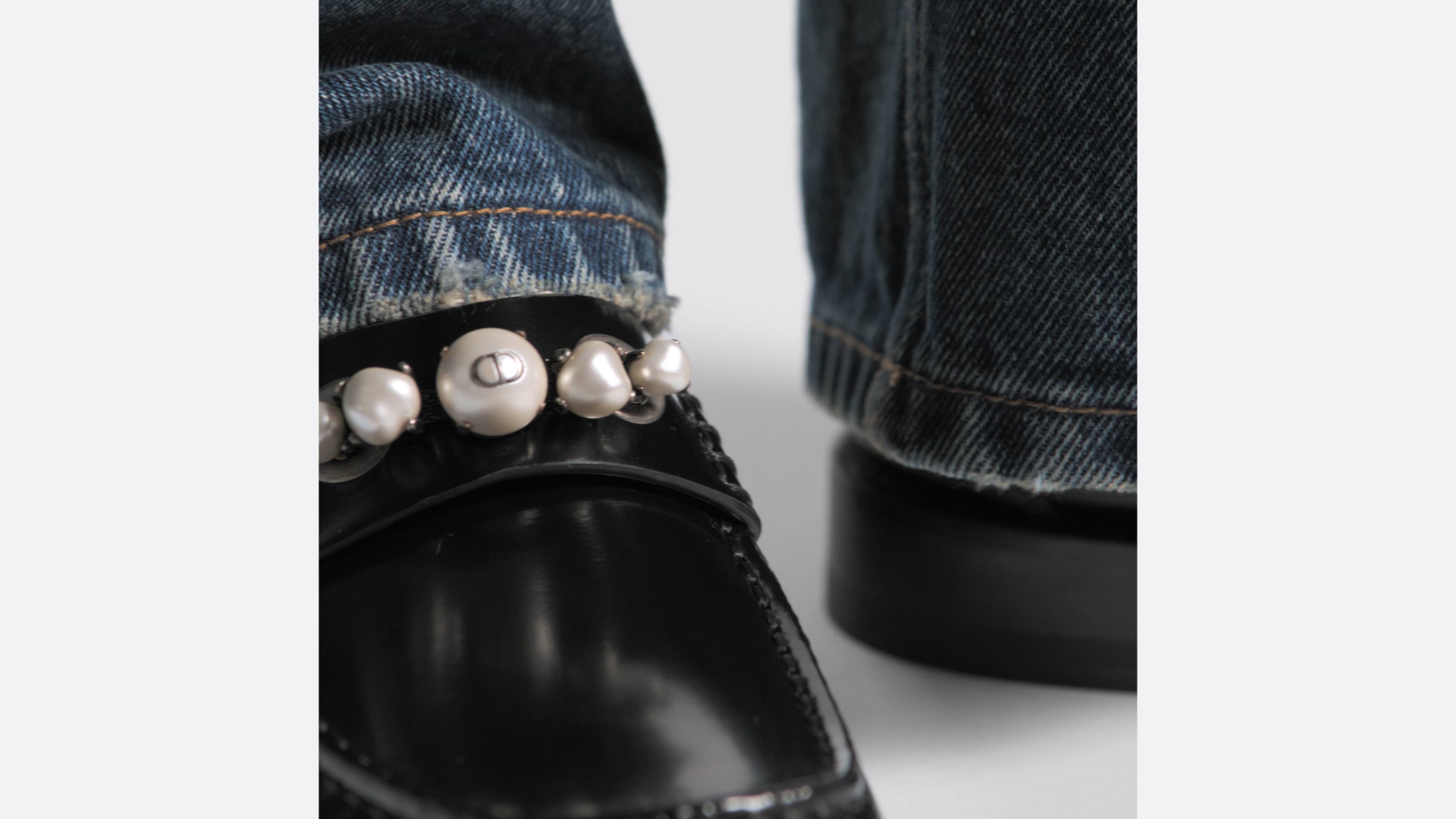 DIOR ローファー　レザー　ブラッシュド カーフスキン DIOR | Dior Paris ローファー ブラッシュド カーフスキン