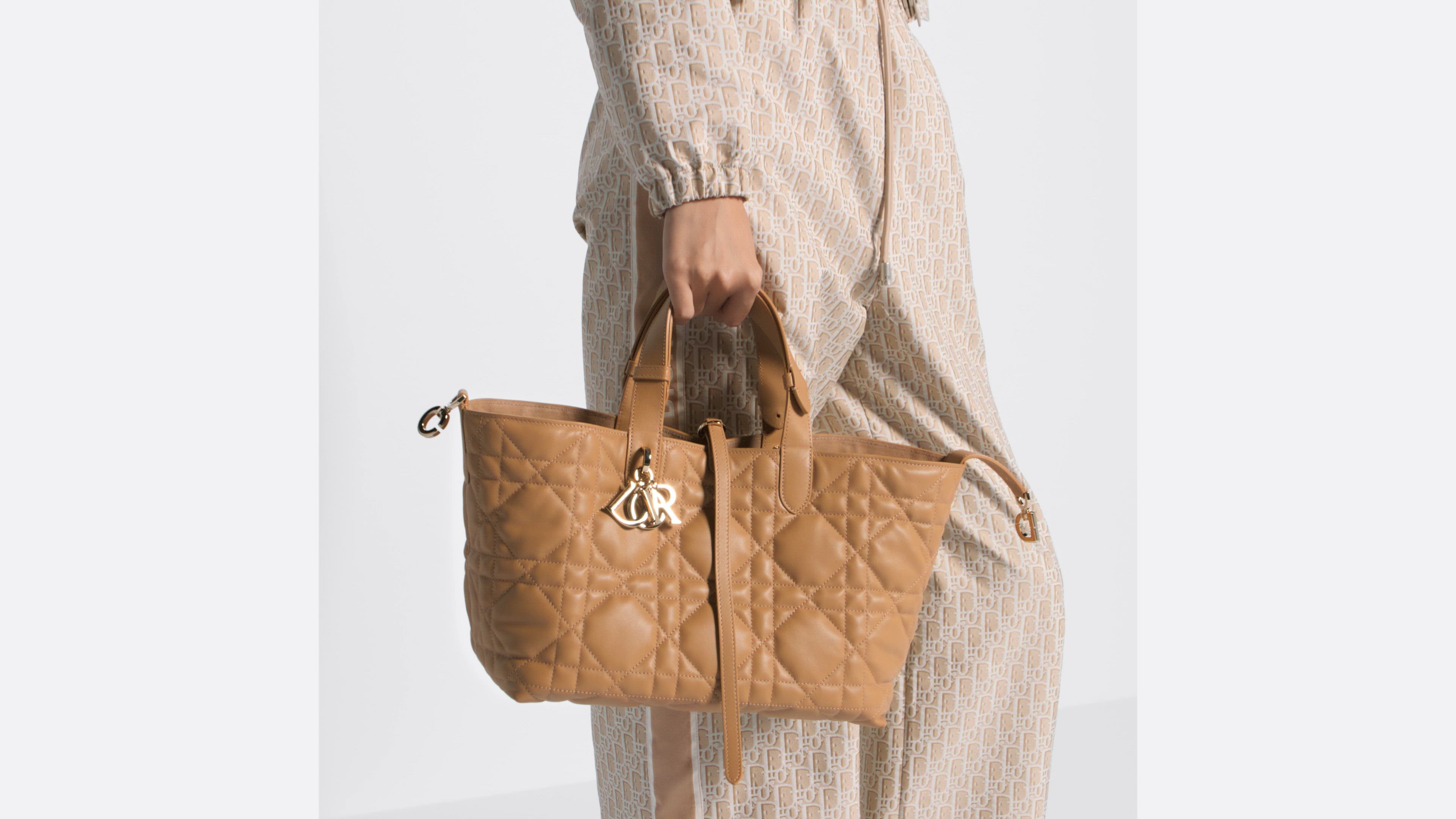 DIOR | Dior Toujours バッグ ミディアム マクロカナージュ カーフスキン