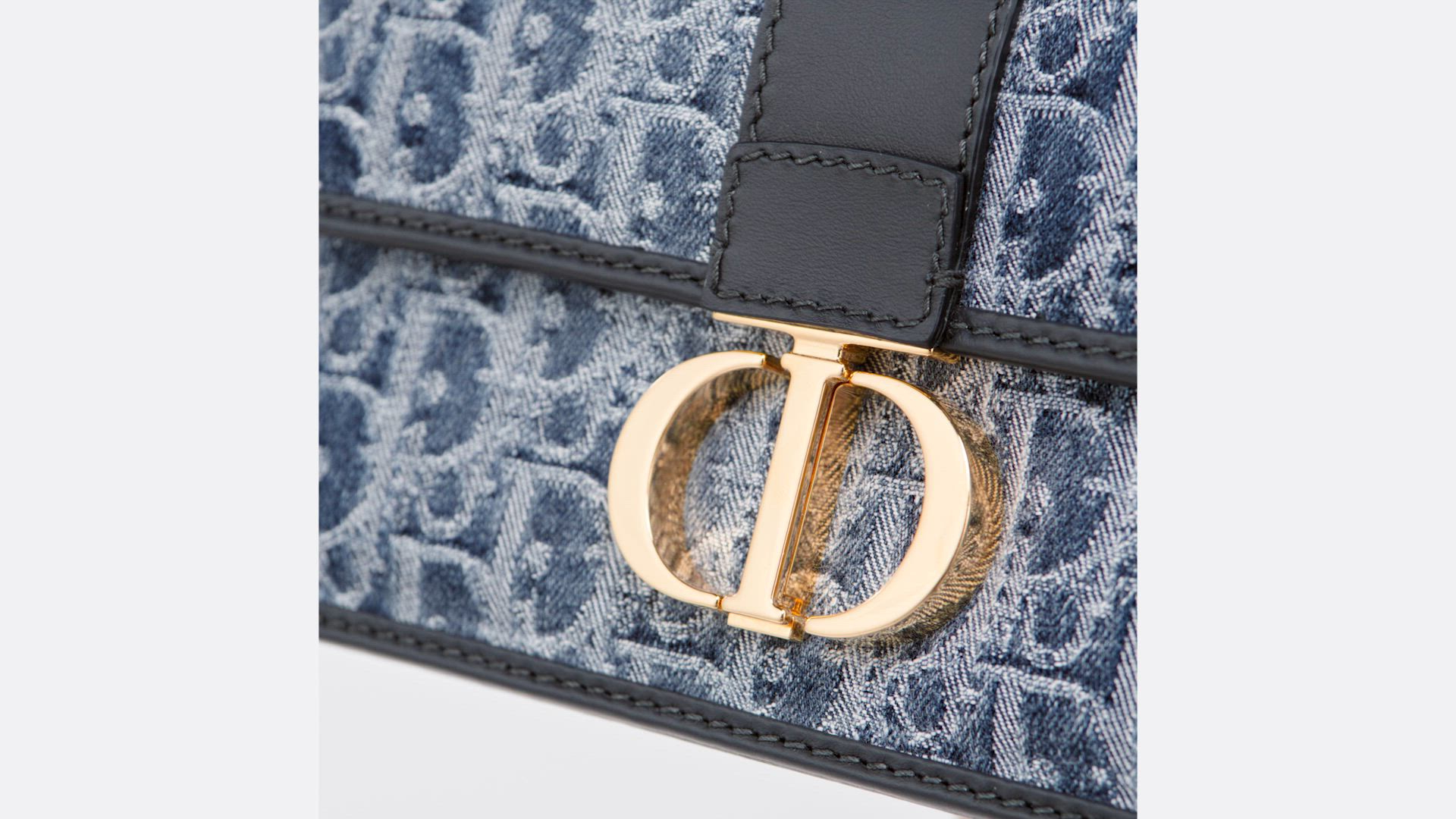 30 Montaigne East-West Bag with Chain Blue Denim Dior Oblique