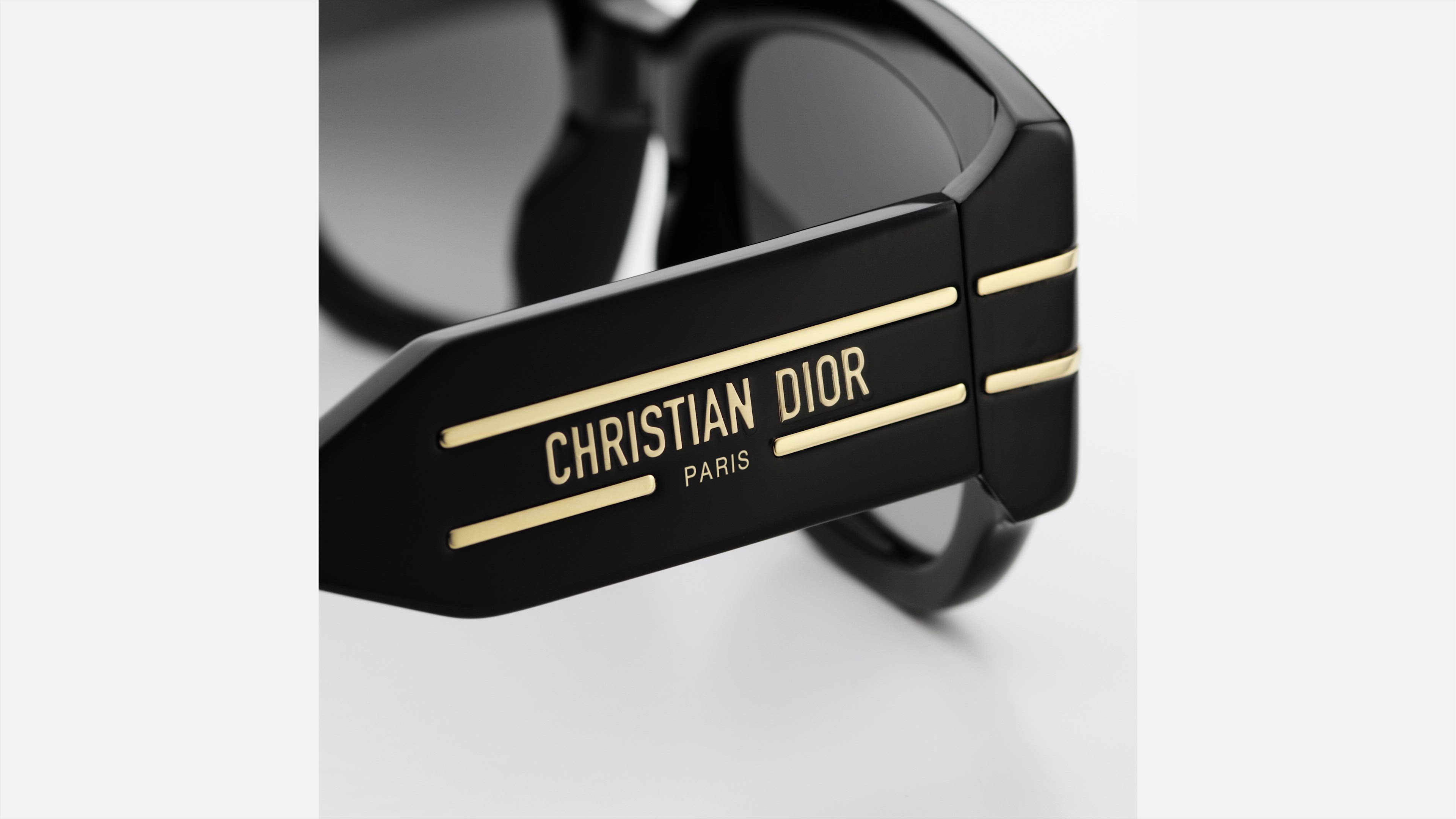 DiorSignature S13I Óculos escuros pretos com formato retangular | DIOR