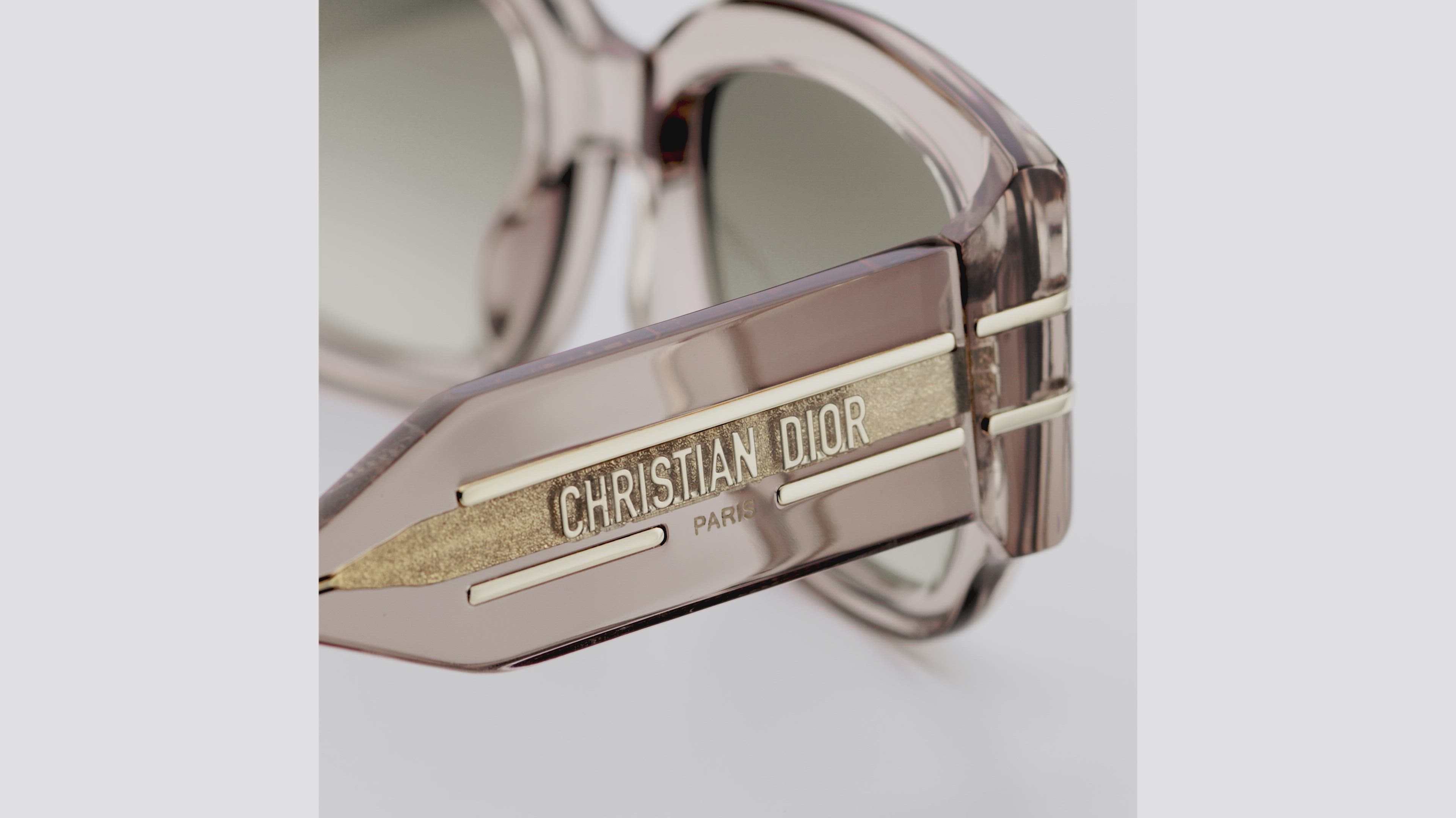 DiorSignature S13I Transparent Sand Beige Rectangular Sunglasses