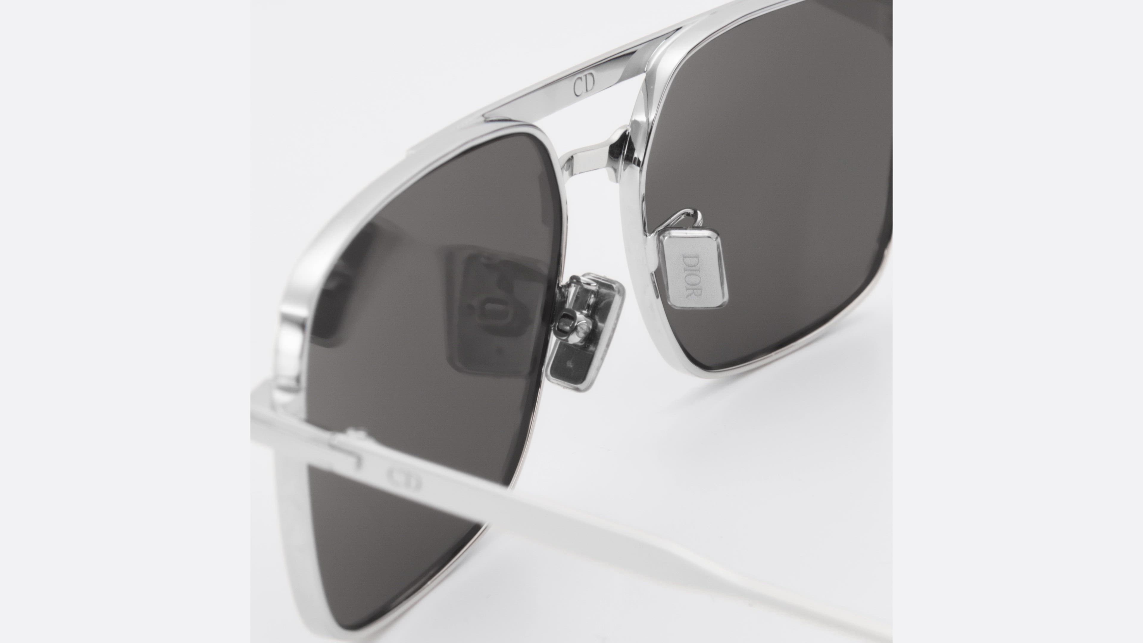 DiorBlackSuit S17U Gray Navigator Sunglasses | DIOR